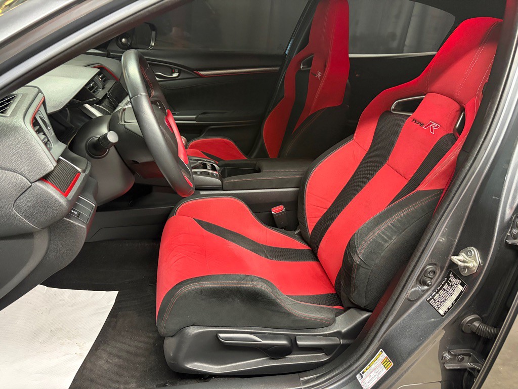 2017 Honda Civic Image 16