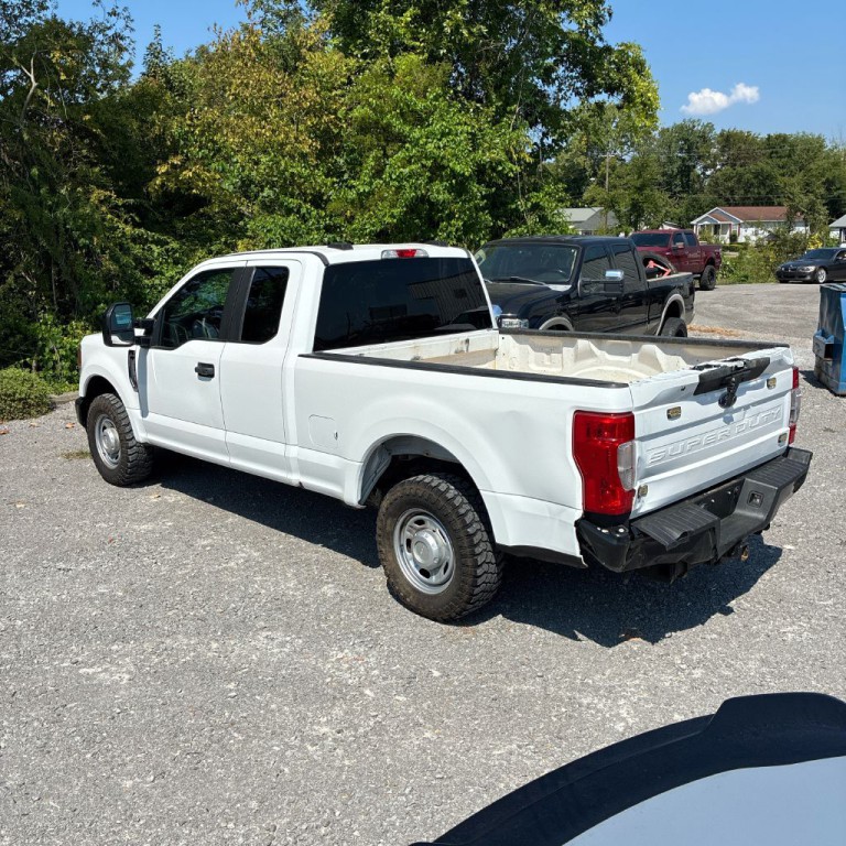 2021 Ford F-350 Image 2