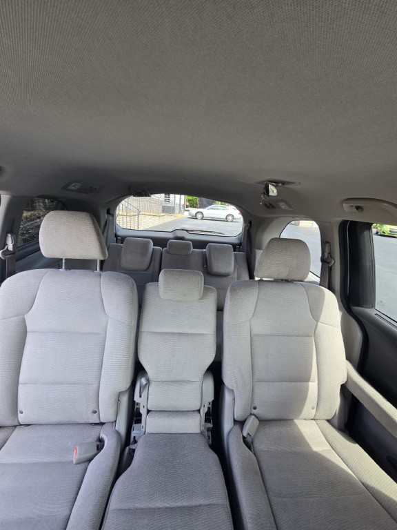 2013 Honda Odyssey Image 6