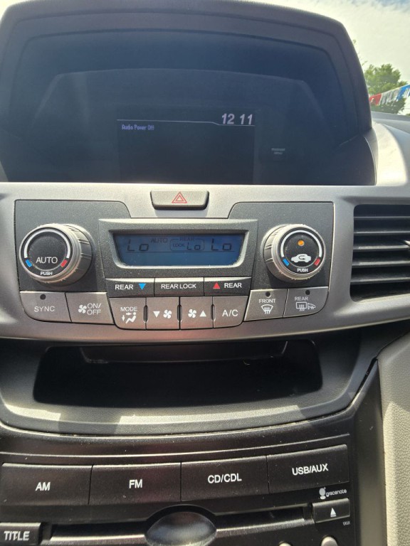 2013 Honda Odyssey Image 11