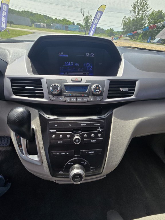 2013 Honda Odyssey Image 12
