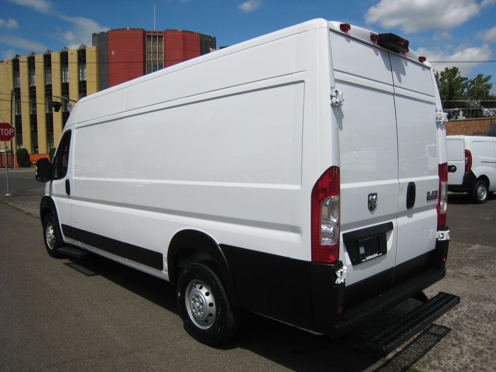 2021 RAM Promaster Image 3