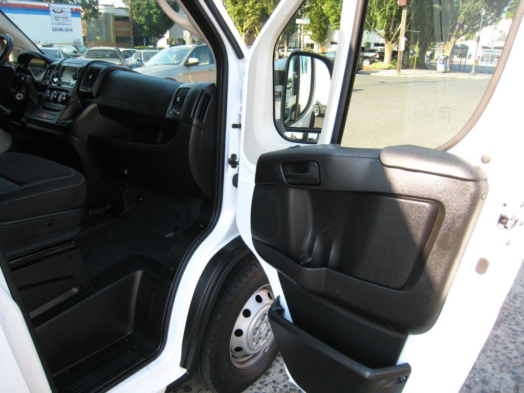 2020 RAM Promaster Image 15