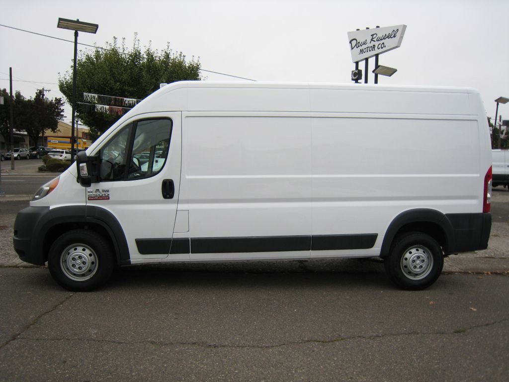 2018 RAM Promaster Image 2