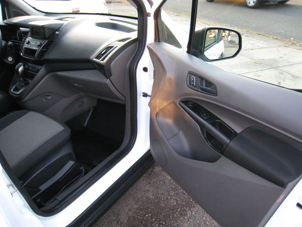 2019 Ford Transit Connect Image 15