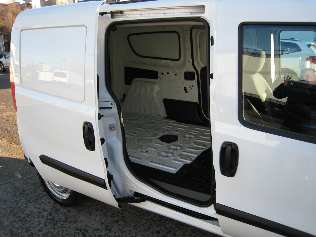 2022 RAM Promaster Image 17
