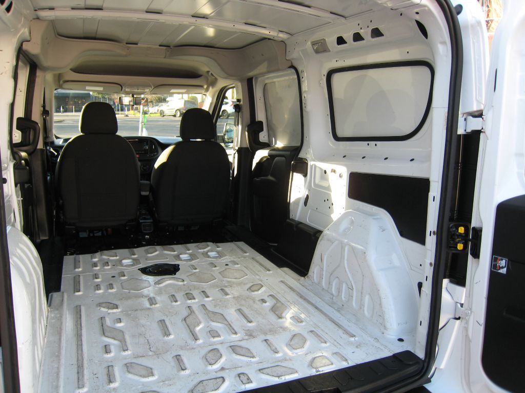 2022 RAM Promaster Image 21