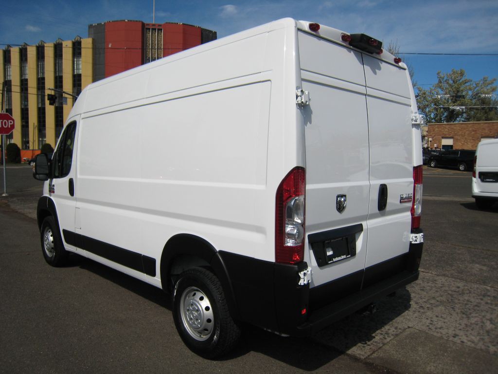 2021 RAM Promaster Image 3
