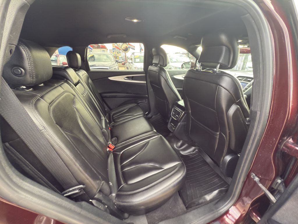 2019 Lincoln Nautilus Image 10