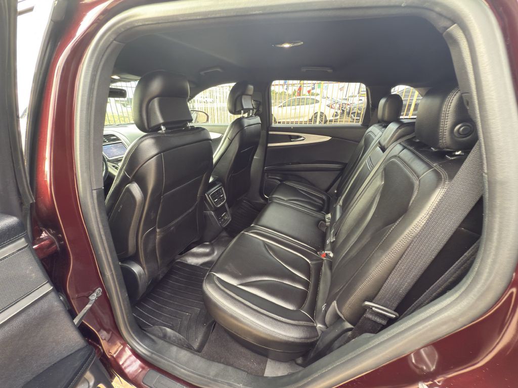2019 Lincoln Nautilus Image 13