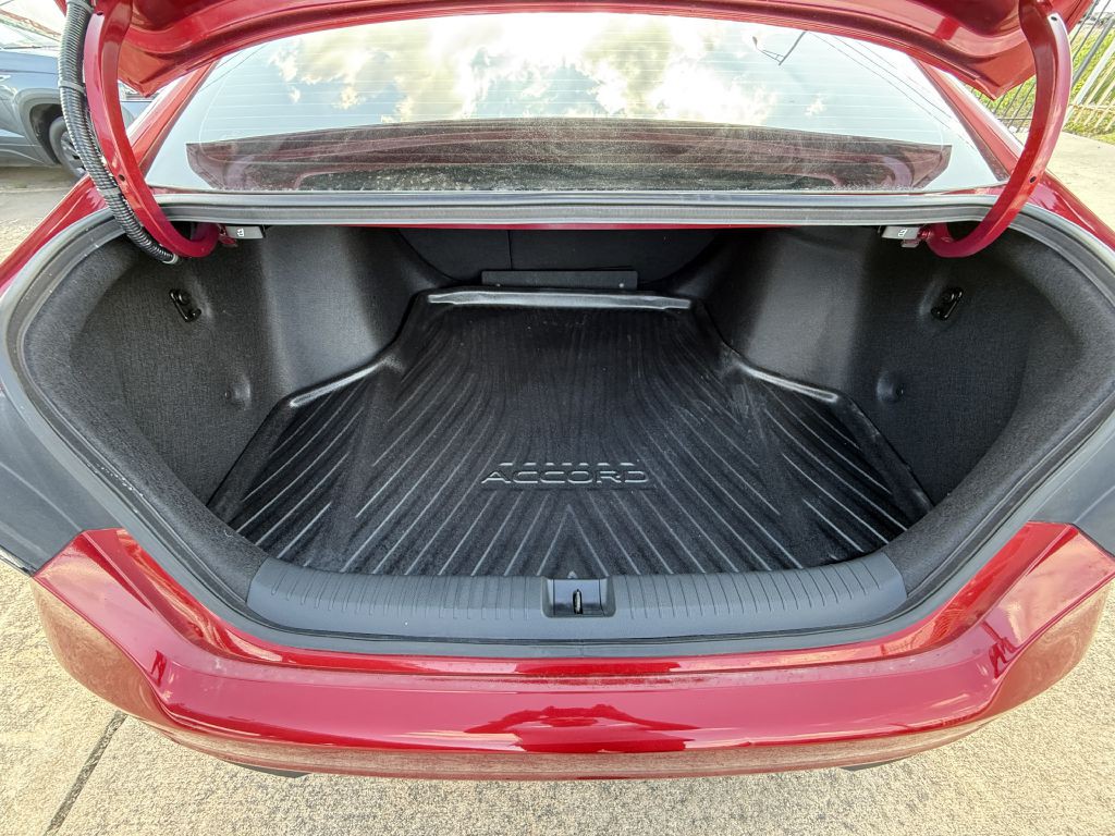2024 Honda Accord Image 11