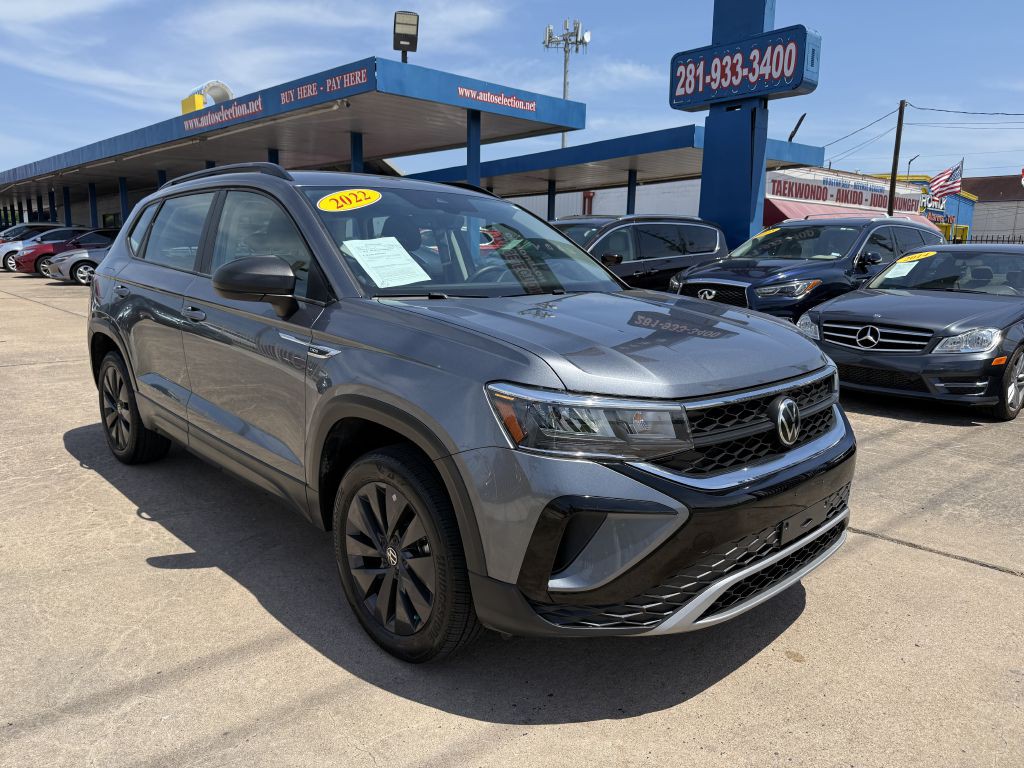 2022 Volkswagen Taos Image 1