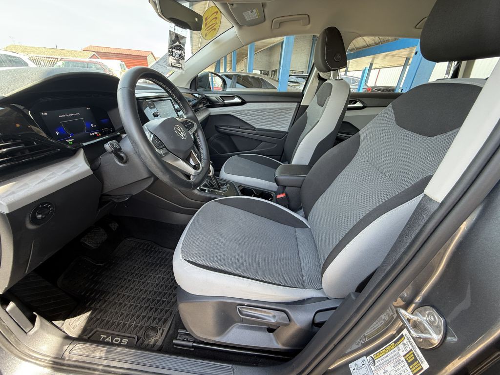 2022 Volkswagen Taos Image 14
