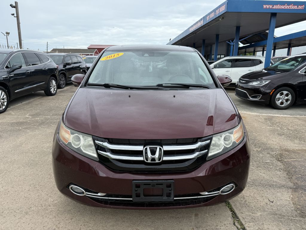 2015 Honda Odyssey Image 2