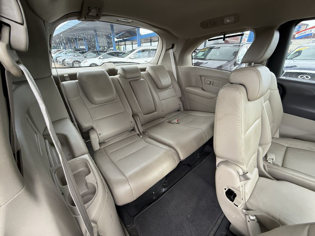 2015 Honda Odyssey Image 10
