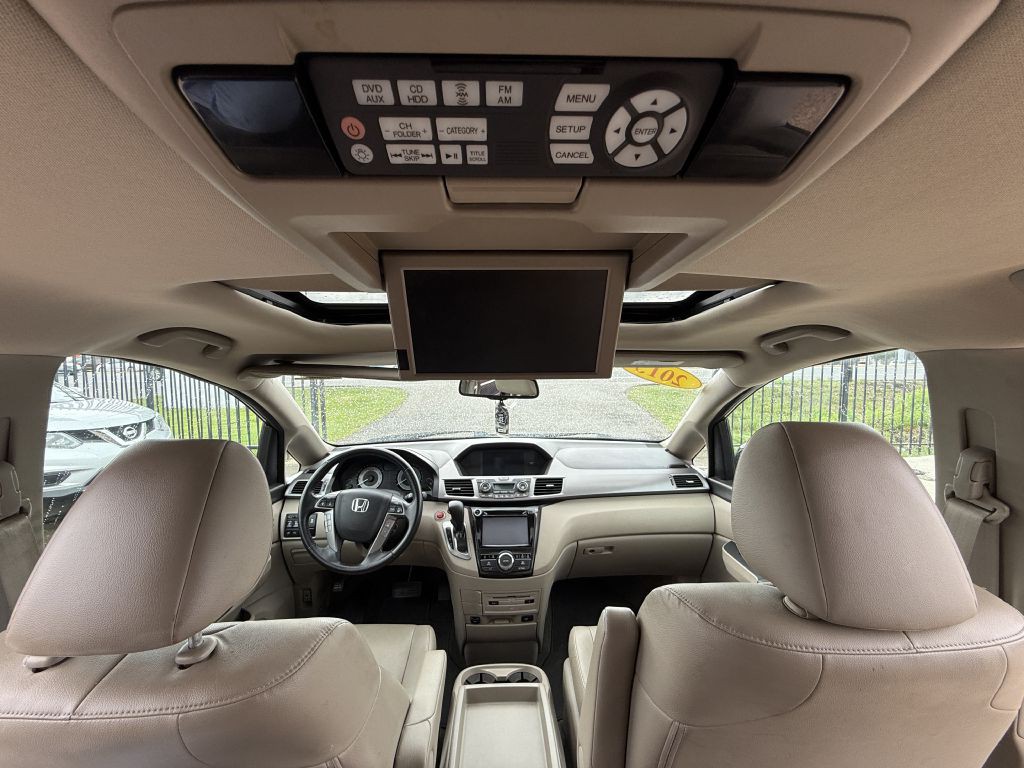 2015 Honda Odyssey Image 14