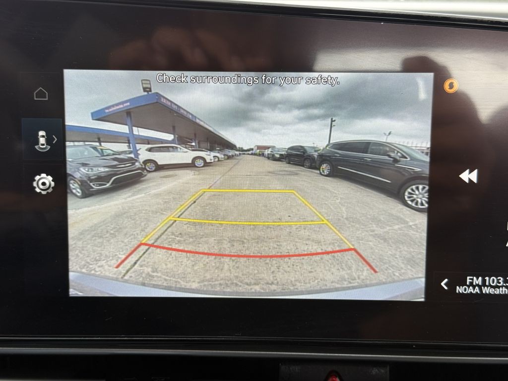 2024 Hyundai Elantra Image 19