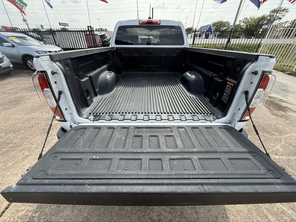 2018 GMC Canyon Image 11