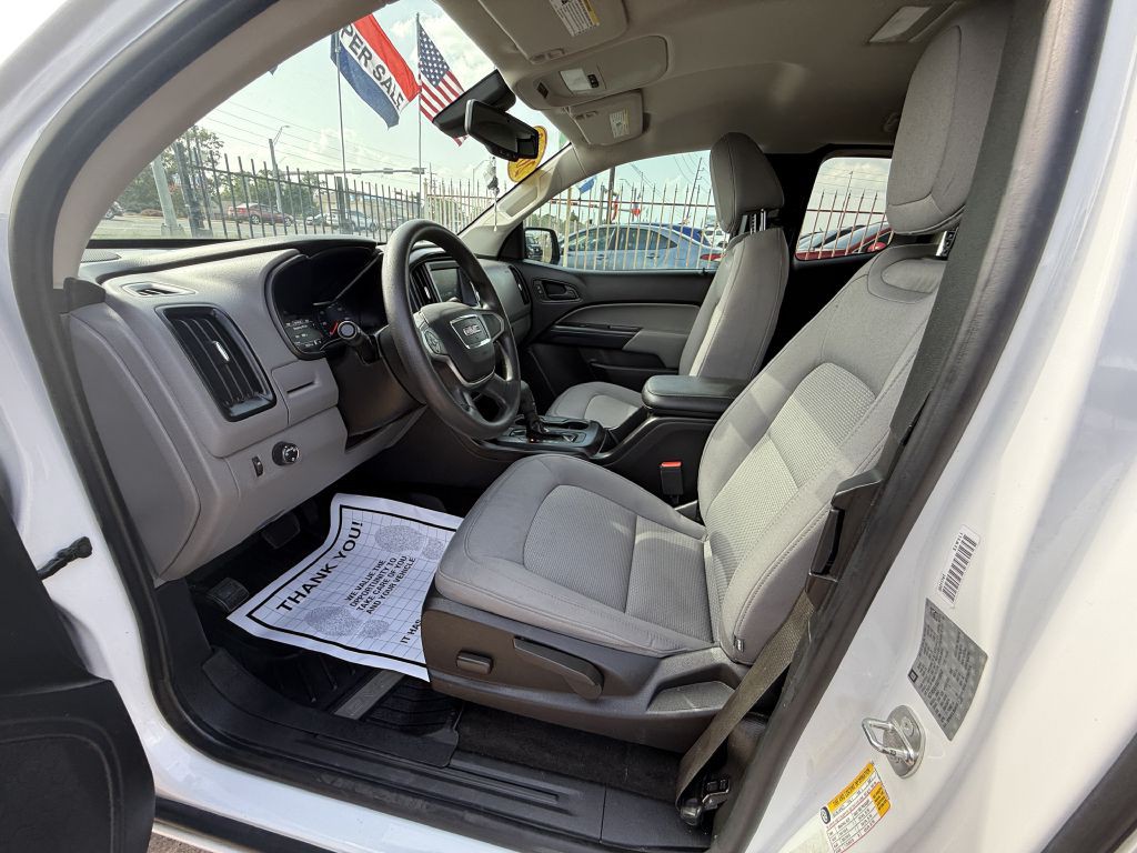 2018 GMC Canyon Image 12