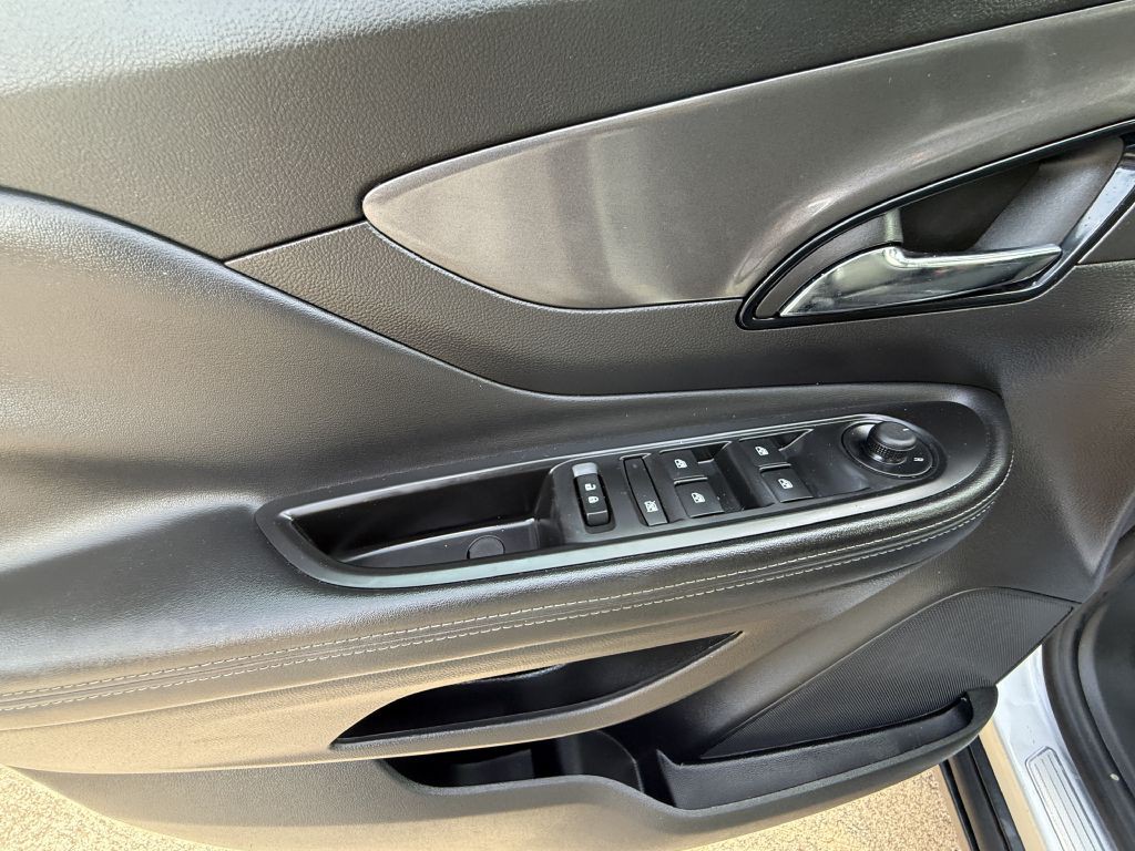 2019 Buick Enclave Image 15