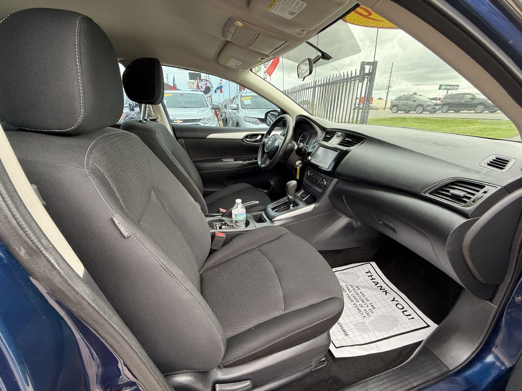 2019 Nissan Sentra Image 9