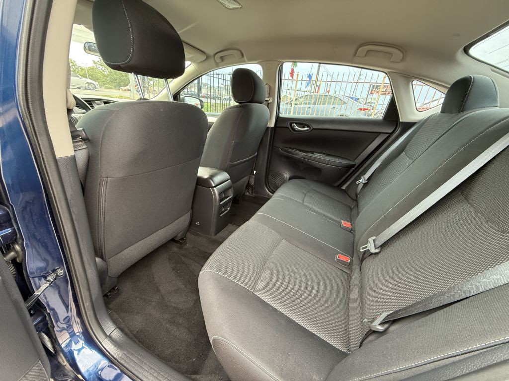 2019 Nissan Sentra Image 11