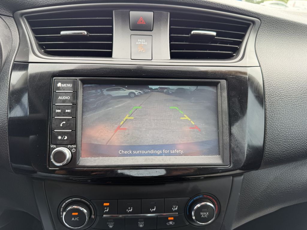 2019 Nissan Sentra Image 17