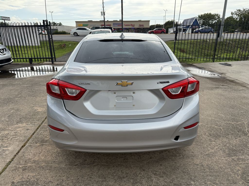 2017 Chevrolet Cruze Image 6