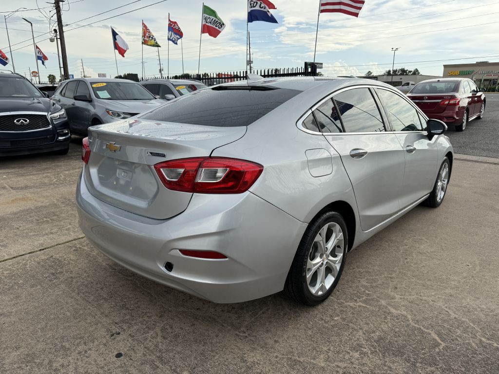 2017 Chevrolet Cruze Image 7