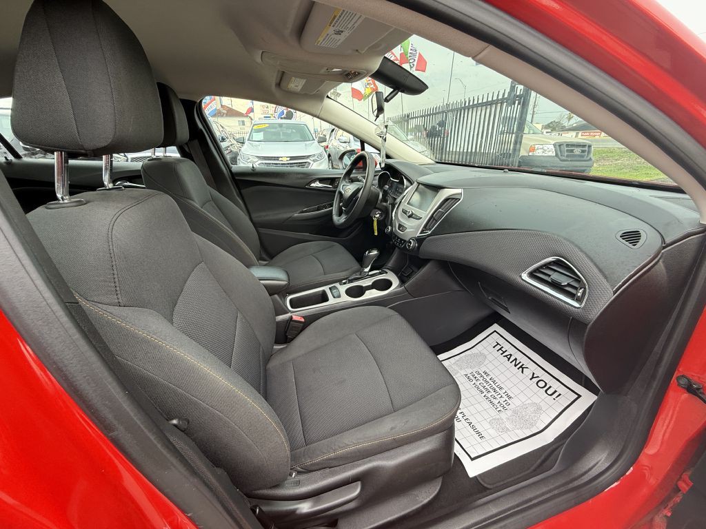 2016 Chevrolet Cruze Image 9