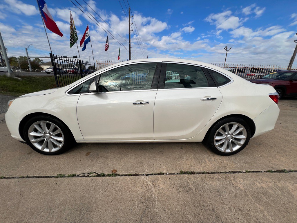 2012 Buick Verano Image 4