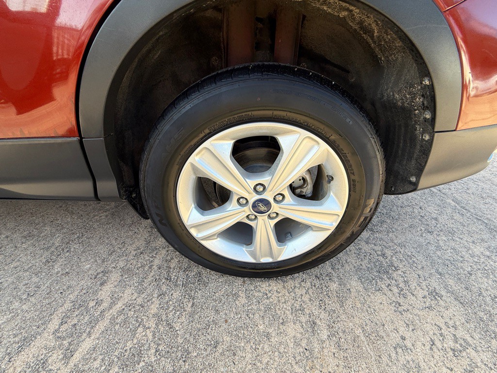 2015 Ford Escape Image 16