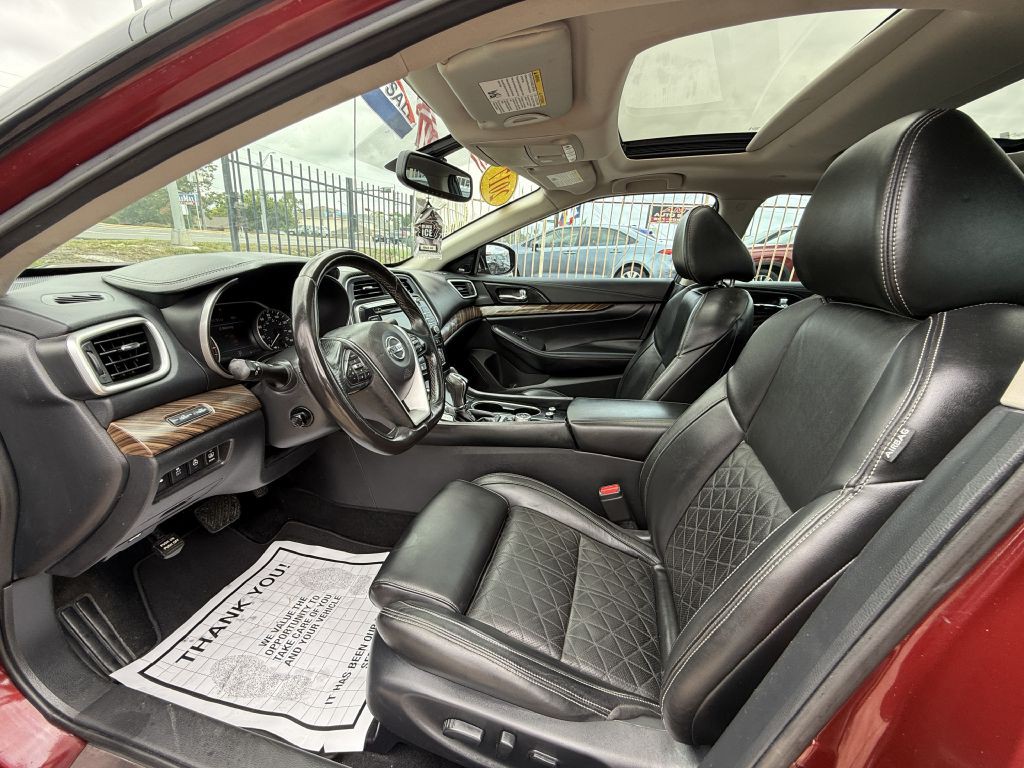 2017 Nissan Maxima Image 14