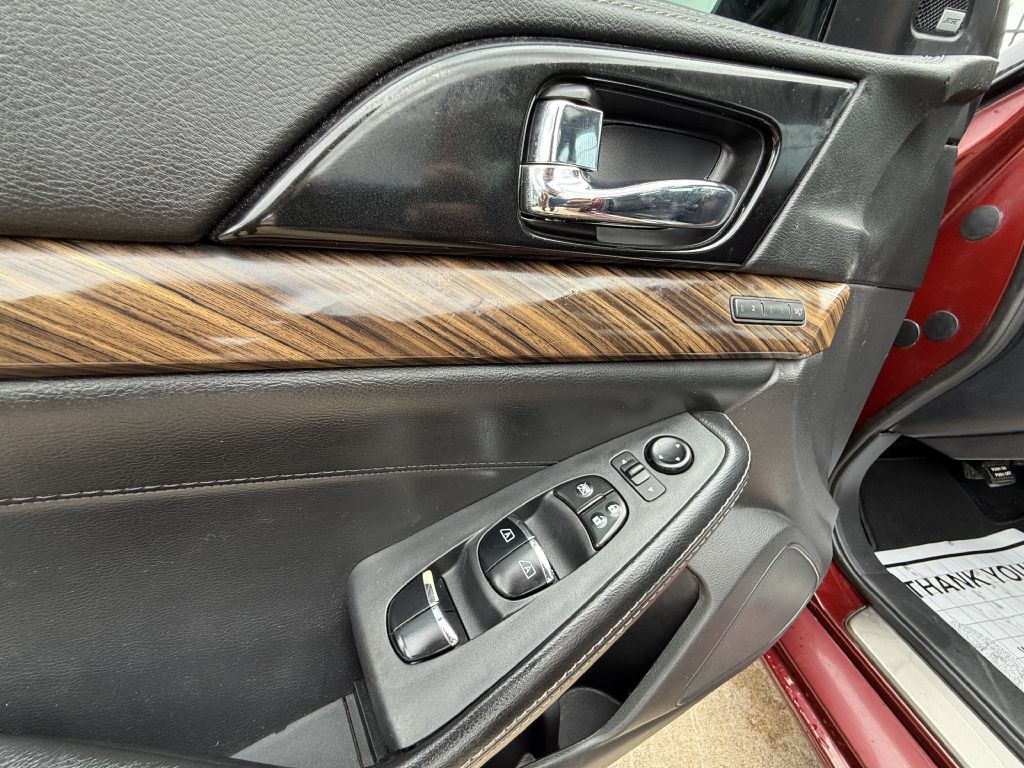 2017 Nissan Maxima Image 15