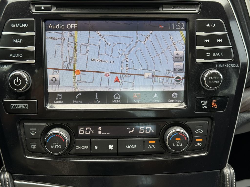 2017 Nissan Maxima Image 19