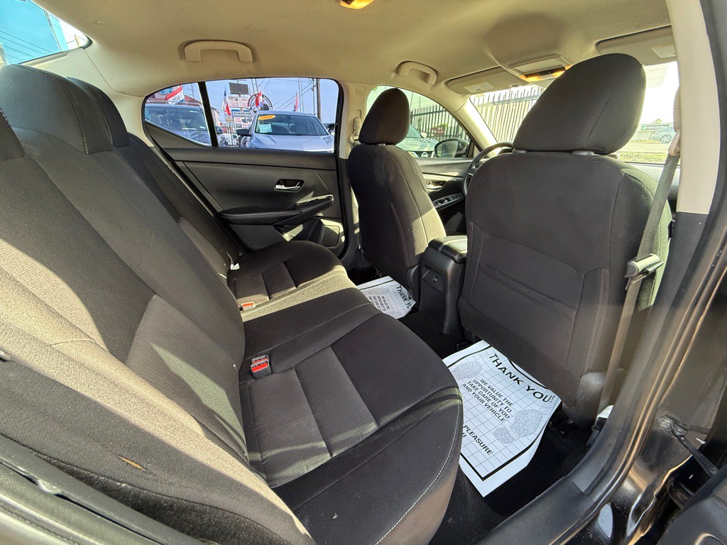 2023 Nissan Sentra Image 10