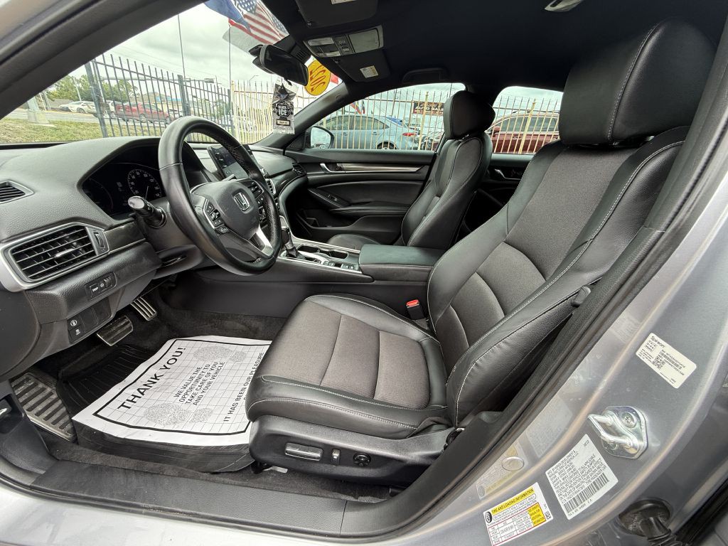 2022 Honda Accord Image 13