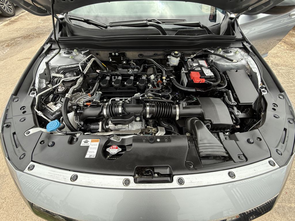 2022 Honda Accord Image 16