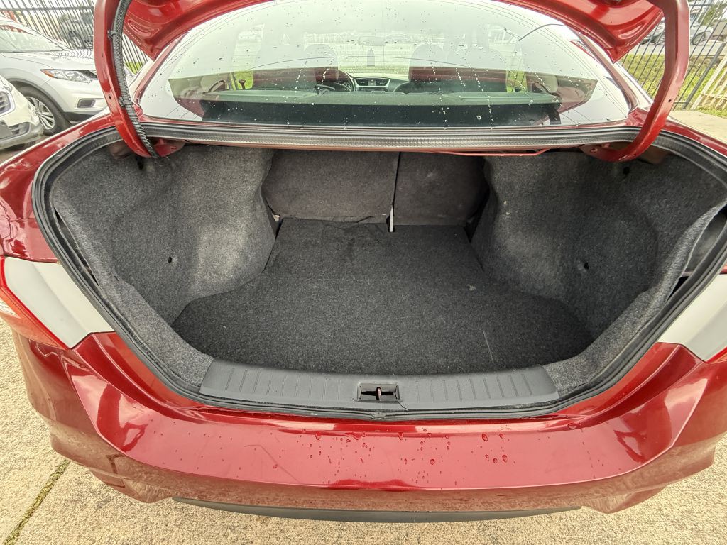 2019 Nissan Sentra Image 11