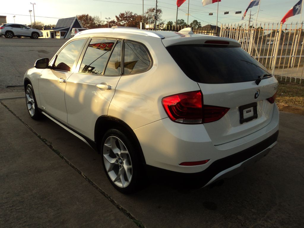 2015 BMW X1 Image 5