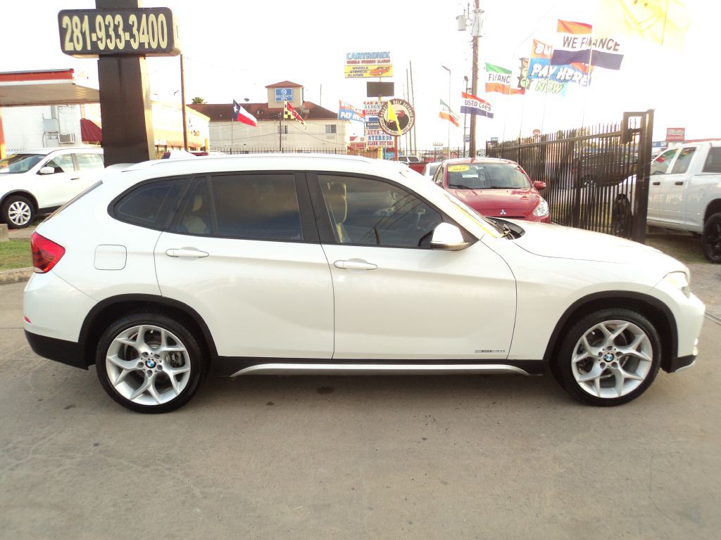 2015 BMW X1 Image 8