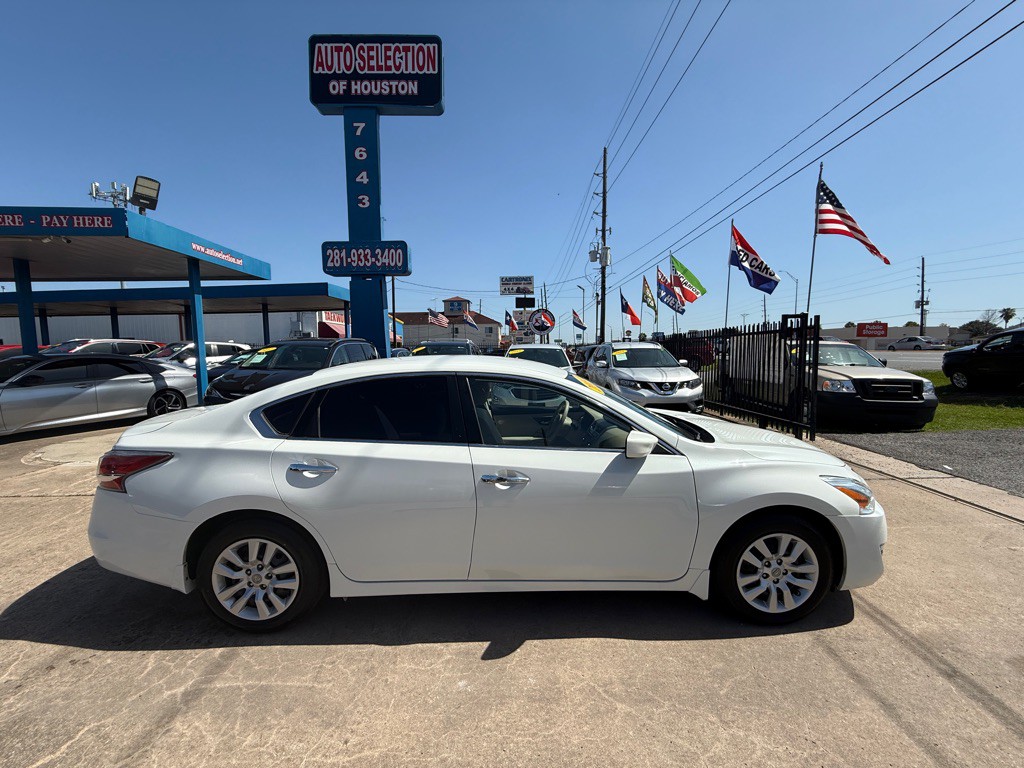 2014 Nissan Altima Image 8