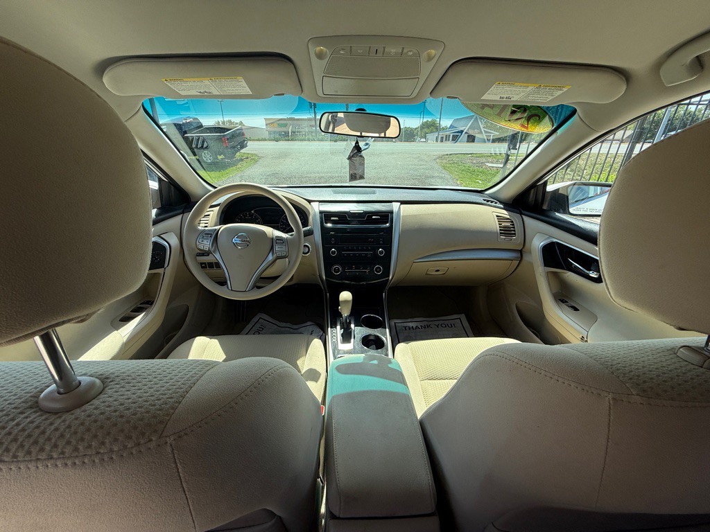 2014 Nissan Altima Image 12