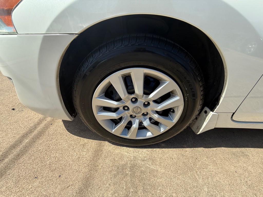 2014 Nissan Altima Image 15
