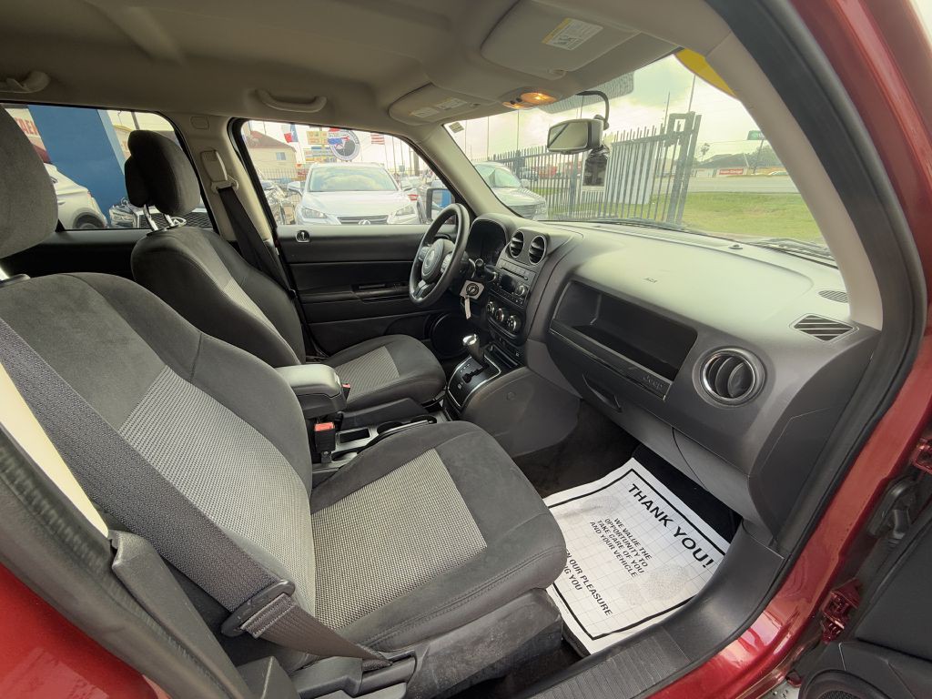 2016 Jeep Patriot Image 8