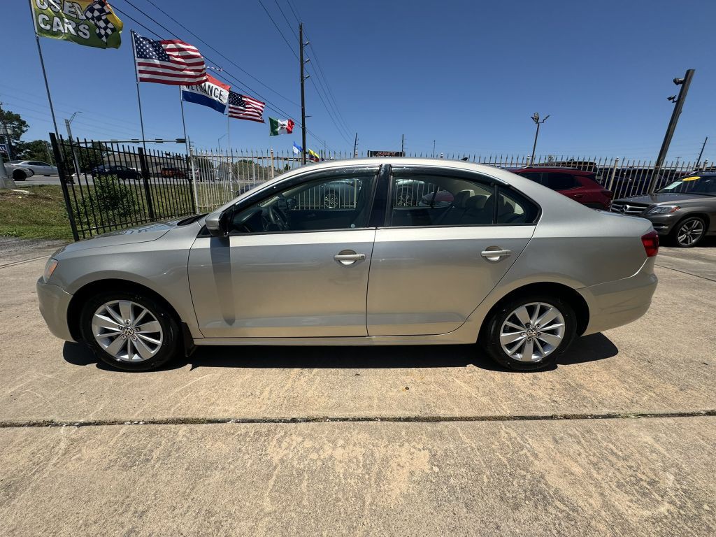 2014 Volkswagen Jetta Image 4