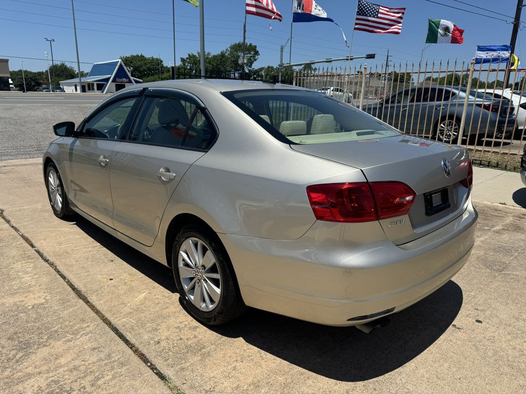 2014 Volkswagen Jetta Image 5