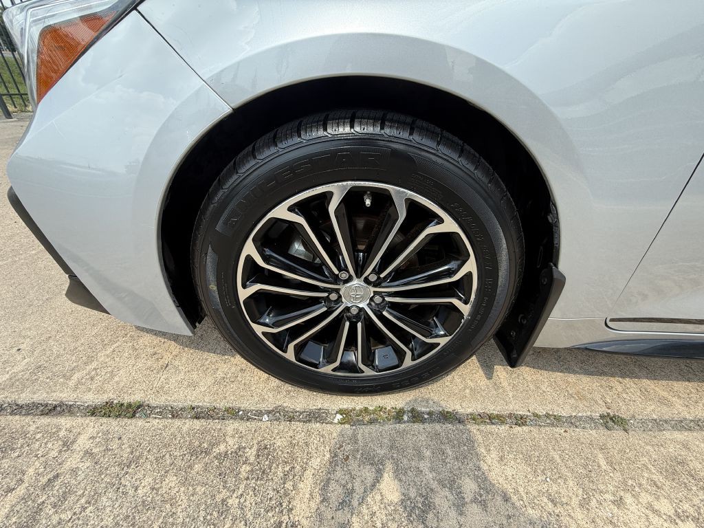 2023 Toyota Corolla Image 16