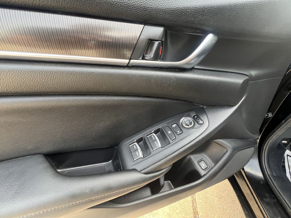 2021 Honda Accord Image 14