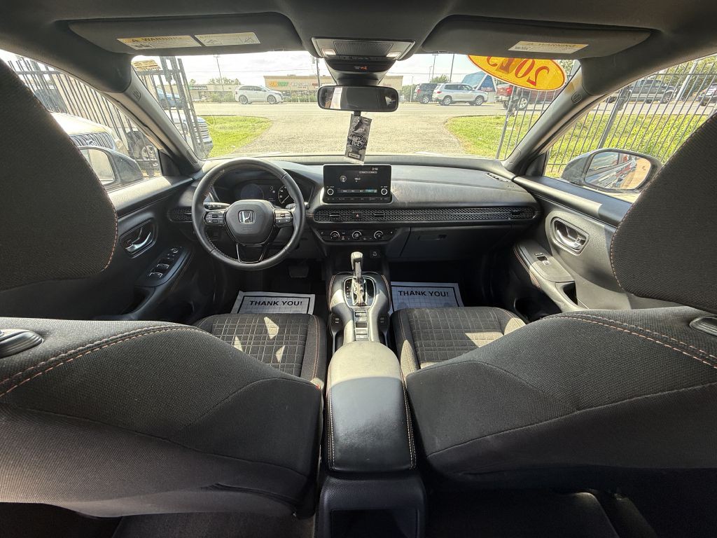 2025 Honda HR-V Image 13